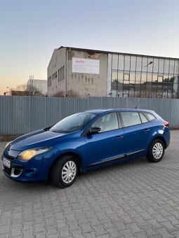 Renault Megane 1.5d (Automat) - 2