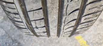 255/40 R19 letne - 2