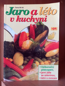 Jaro a léto v kuchyni - recepty vydané v r. 2003, CZ jazyk - 2