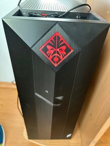 Predám OMEN by HP Obelisk Desktop 875-0005nc - 2