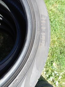 235/50R19. 99V. Pirelli - 2