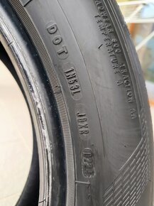 235/55 R18  100V GOOD YEAR EAGLE F1 - 2