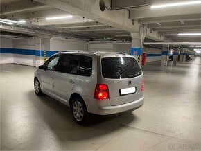 Predám Volkswagen Touran 2.0 TDi r.v05 - 2