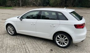 Audi A3 Sportback - 2