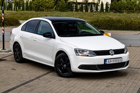 VW Jetta 1,6 TDI 77kW (parkovacia kamera, tempomat, Android) - 2