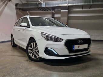 Hyundai i30 CW combi 1,4 73kW 2019 nízky nájazd - 2