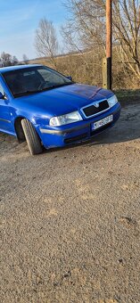 Škoda Octavia - 2