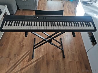 Predám používané digital stage piano -Thoman SP 320 - 2