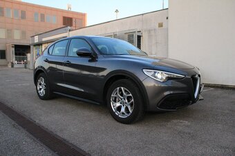 Alfa Romeo Stelvio 2.2 JTD 190k Q4 AWD A/T - 2