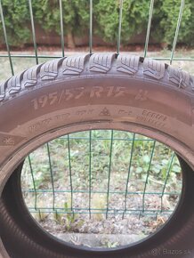 Predám zimné pneumatiky 195/55r15 - 2