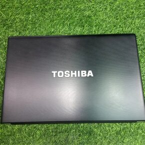 Predám Laptop Značky Toshiba - 2