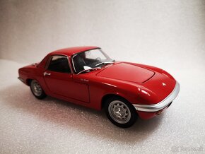 Predám kovový model  Lotus Elan 1965, 1:24 - 2