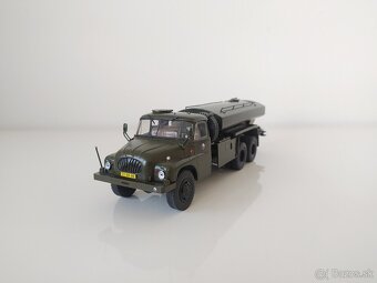 Tatra 138 1:43 - 2