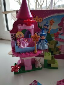 Lego Duplo 10542 Rozprávka o Šípkovej Ruženke princezna - 2