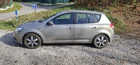 Predám kia cedd 1.6.crdi 85kw 2012 - 2