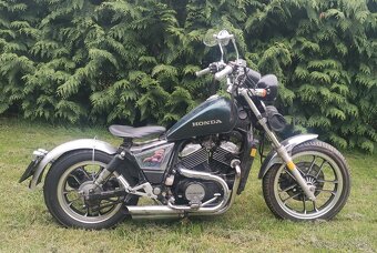 2345€ VYMENÍM Honda shadow po servise nový olej v motore a v - 2