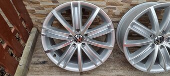 Predám originál VW Tiguan New York disky 5x112 R18 7J ET43 - 2