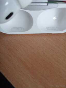 Apple AirPods Pro 2 - 2