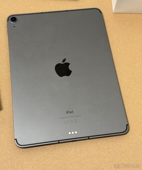 Apple Ipad Air4 Cellular 64Gb - Pekný stav 100% batéria - 2