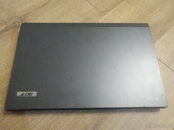 Acer TravelMate 7740ZG - 2