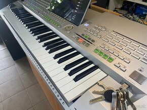 YAMAHA TYROS 2.................100 EUR - 2