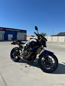 Yamaha MT07 - 2