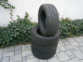 Predám 4x zimné pneu YOKOHAMA 235/55 R18 100V - 2