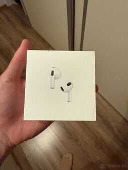 AirPods 3 generácia - 2