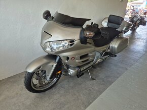 HONDA Gold Wing 1800 GL - 2