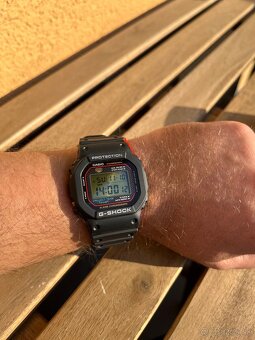 Casio G-SHOCK DW-5040PG - 2