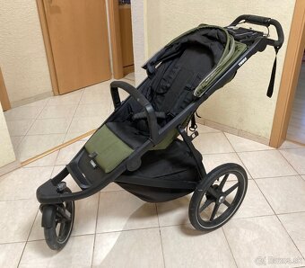 THULE Urban Glide 2 Cypress Green + vanička Black - 2