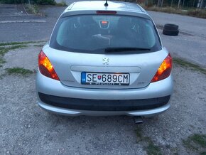 Peugeot 207 active - 2