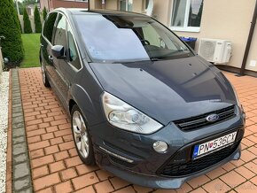 Ford S-Max 2,0 TDCi Titanium (2012) 7 miest - 2