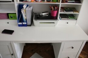 Hemnes Ikea písací stôl s nadstavcom + Stolička - 2