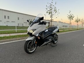 Yamaha T-Max 530 DX DPH - 2