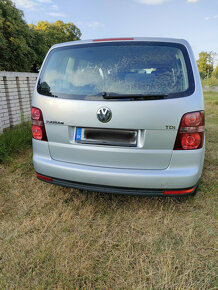 VW Touran 1,9TDi 66KW  r.v.2007 - 7-miestny - 2