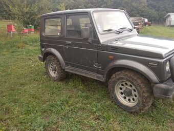 Suzuki samurai - 2