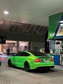 Audi RS7 Sportback 4.0 TFSI V8 quattro tiptronic (8-st.) - 2