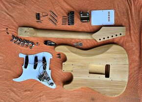 Harley Benton Strat Kit - 2