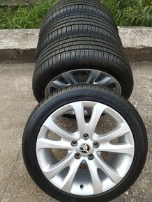 5x112 R17 original Skoda sada s pneu Dunlop - 2