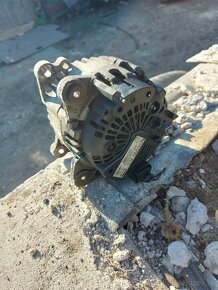 Oktavia 2 2l 103 alternator - 2