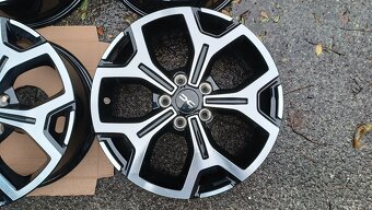 R17 dacia duster 5x114,3 mm - 2