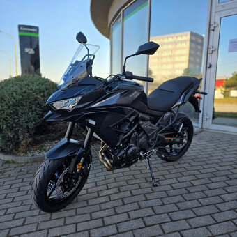 Kawasaki Versys 650 čierny - 2