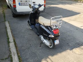 Vespa 125 LX - 2