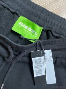 DIESEL teplakove kratasy - 2