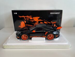 1:18 Porsche 911 (992) GT3RS - 2