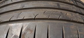 Predám 2ks slušné letné 225/45r17-94W Dunlop - 2