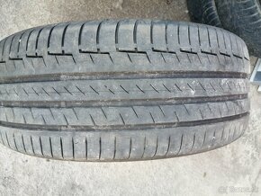 235/50 r19 Continental - 2