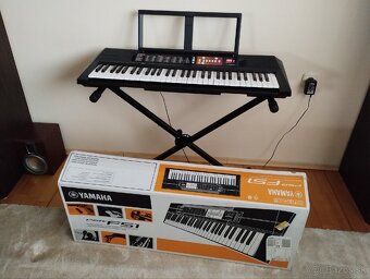 Keyboard YAMAHA PSR F51 - 2