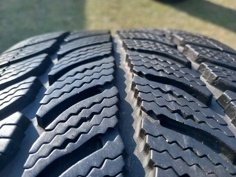 205/55 r16 zimne pneumatiky - 2